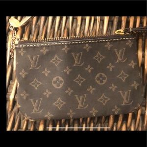 Louis Vuitton change purse/pouchette.